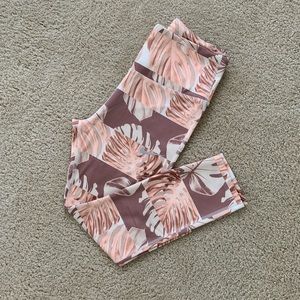 ✨Nike Dri-Fit Capri Leggings